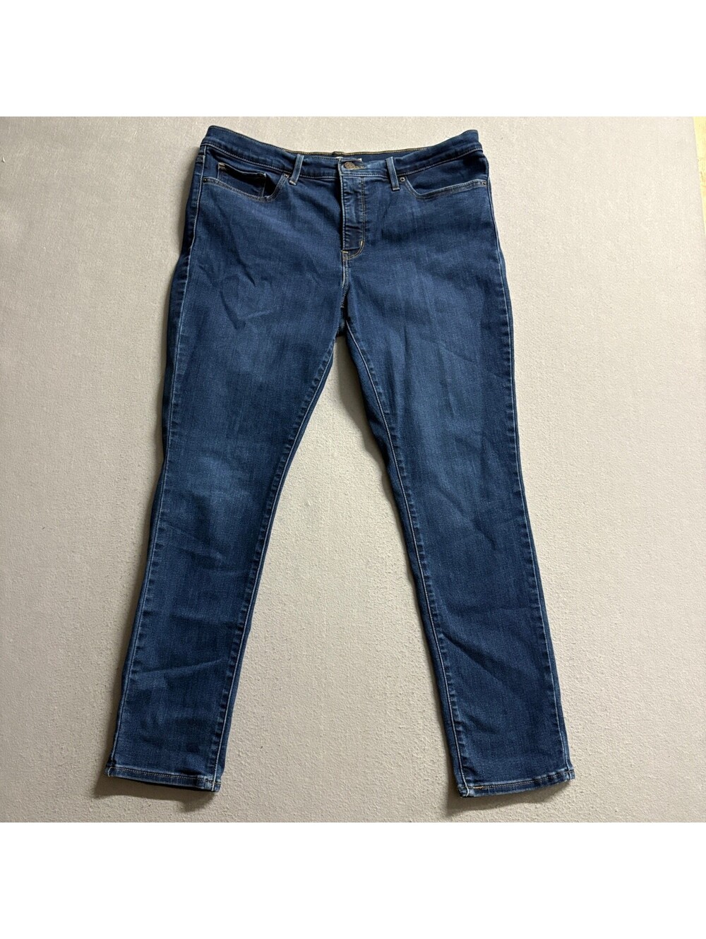 Levi's 311 Shaping Skinny Jeans Womens 32 Blue Denim Stretch Mid Rise Pants